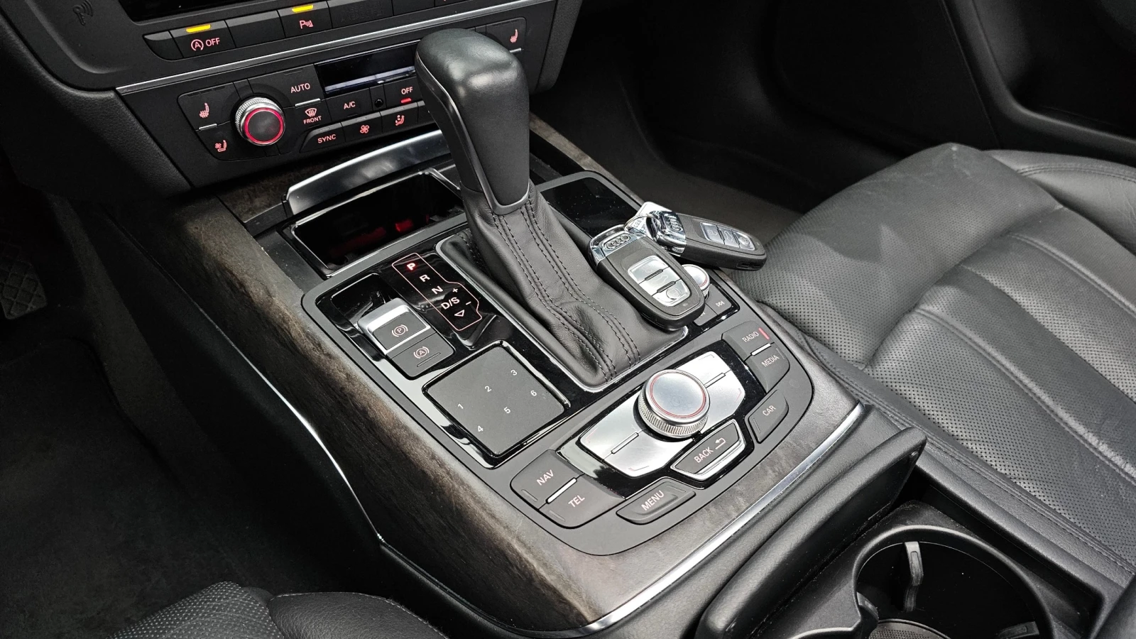 Audi A6 40 TFSI Premium | HUD | Кожа | Обдухване | Камера, снимка 9 - Автомобили и джипове - 54672271