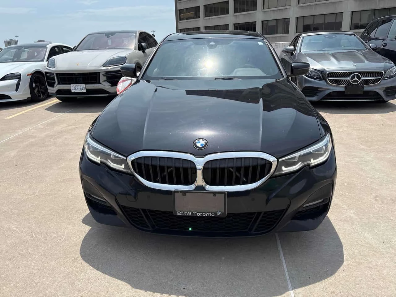BMW 330 М ПАКЕТ/xDrive/ВТОРИ ЧИФТ ГУМИ И ДЖАНТИ/КЛИП