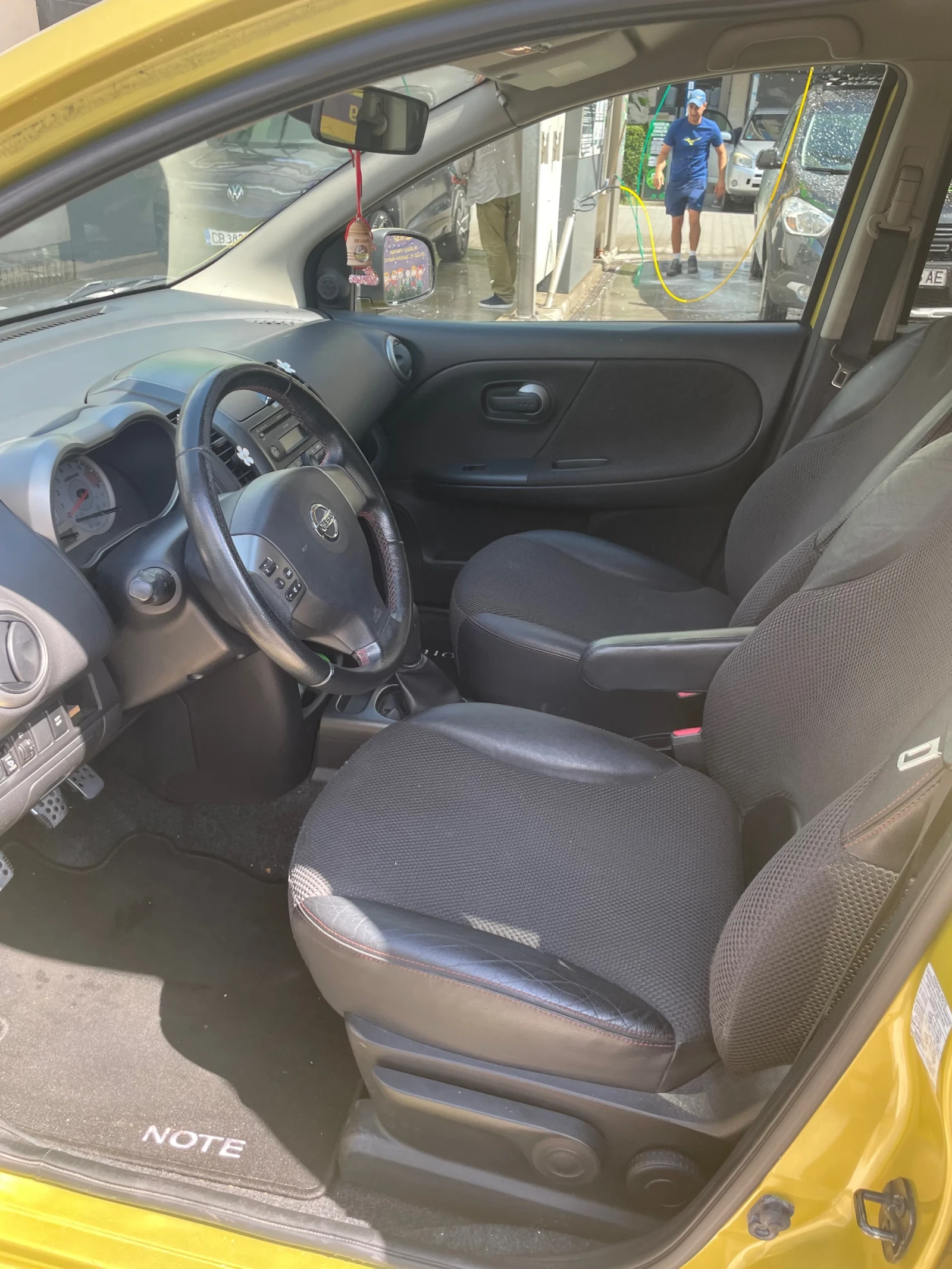 Nissan Note, снимка 5 - Автомобили и джипове - 55076615
