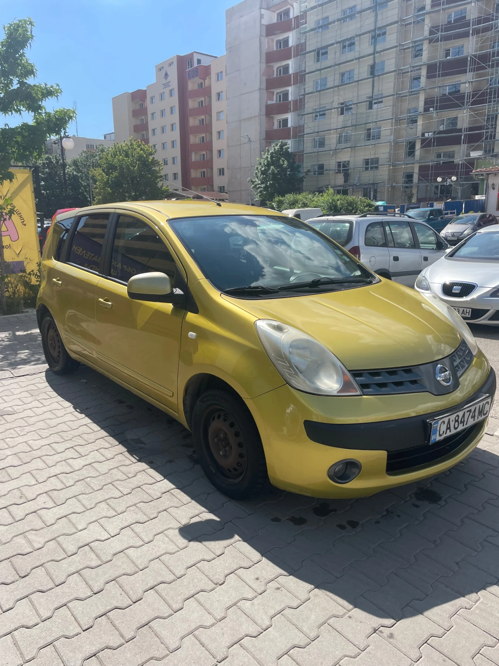 Nissan Note, снимка 3 - Автомобили и джипове - 55076615