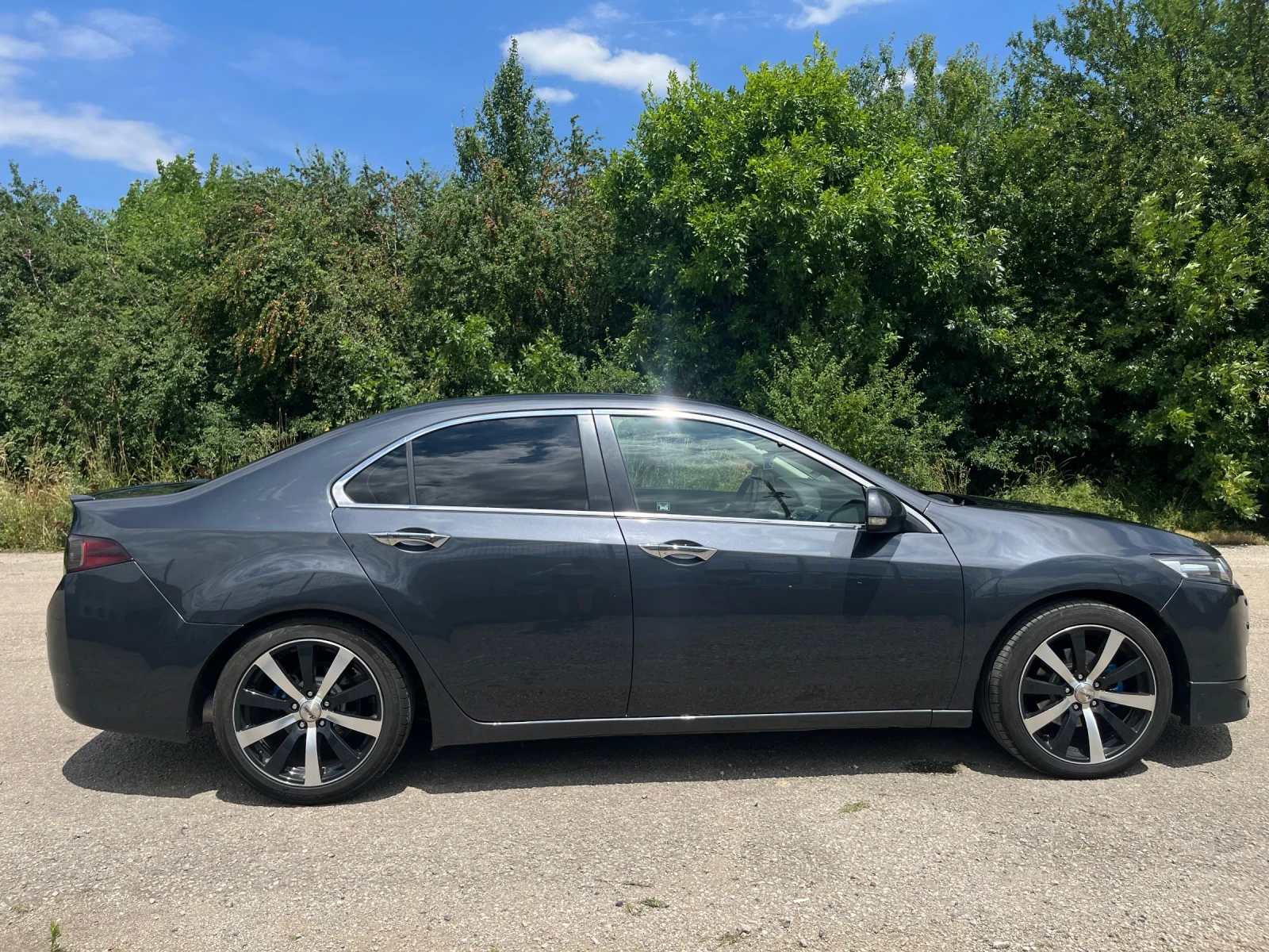 Honda Accord 2.0 I-vtec, снимка 3 - Автомобили и джипове - 55156078