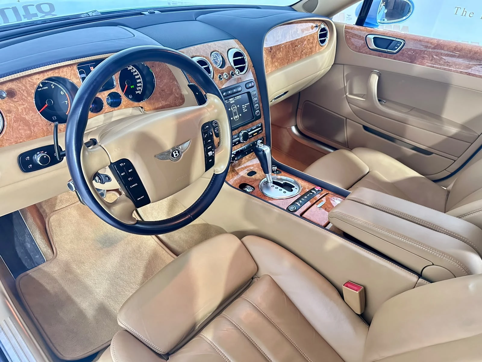 Bentley Flying Spur 6.0 W12, снимка 6 - Автомобили и джипове - 55279057