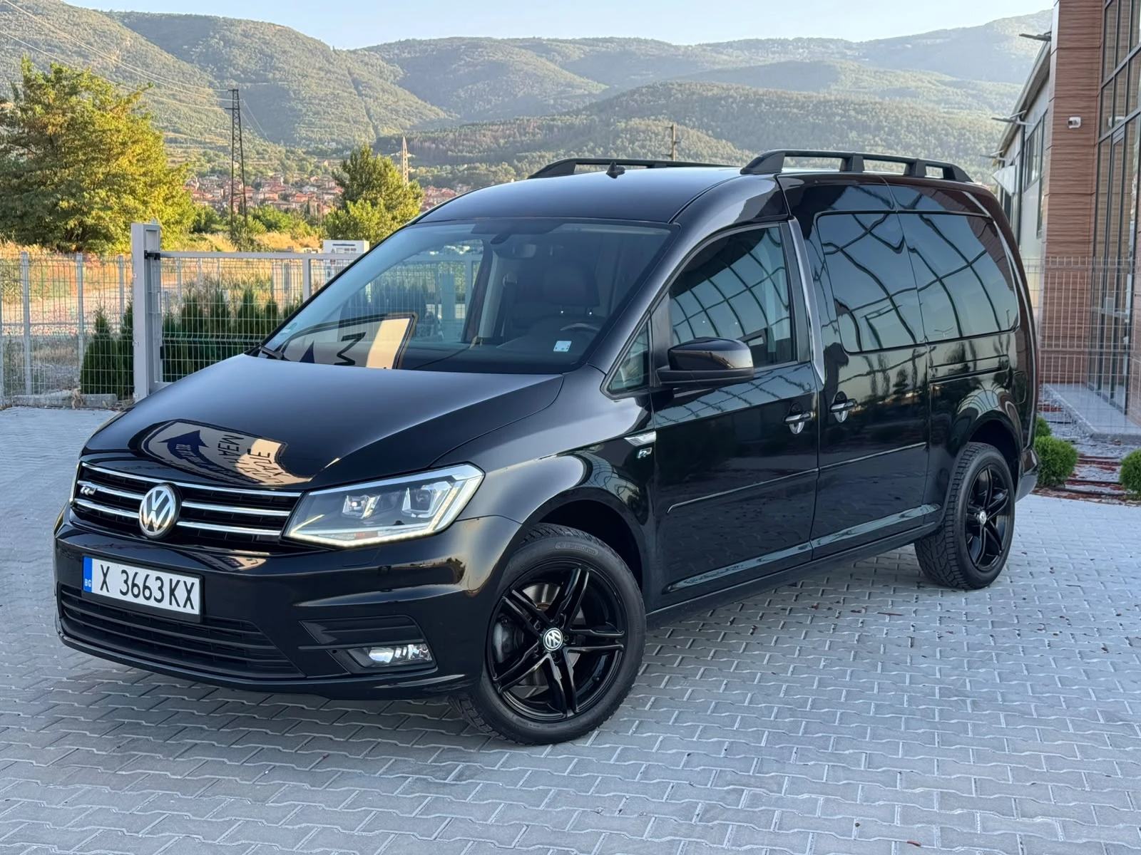 VW Caddy MAXI 2.0TDI 150�.�. �������  | Mobile.bg � ����������� 1