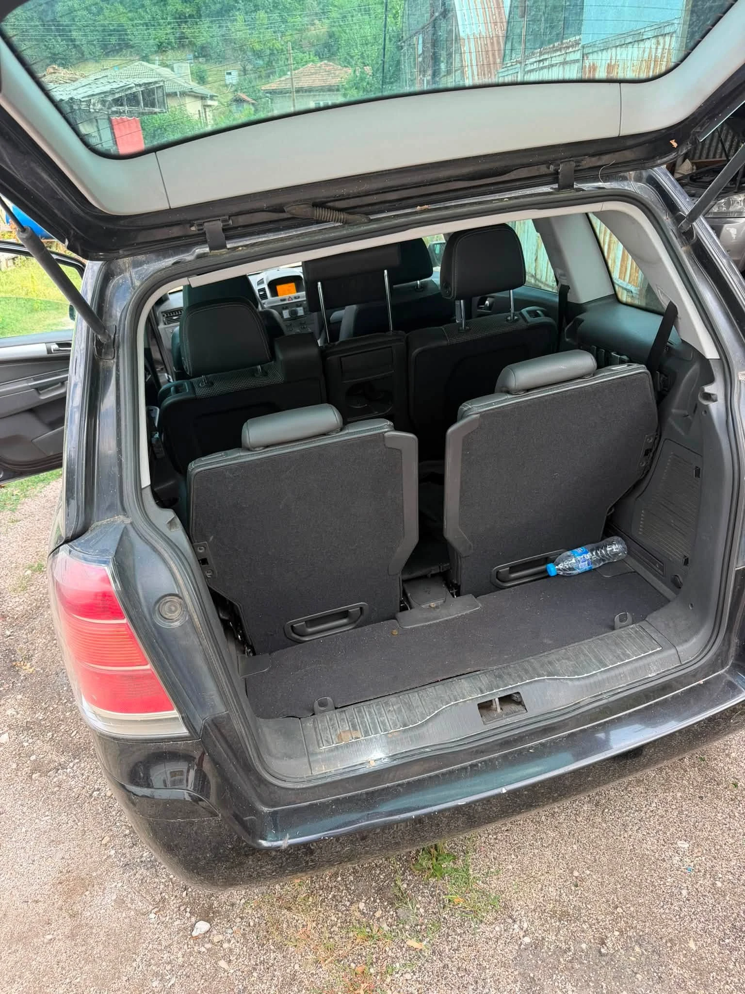 Opel Zafira 1.9cdti 120ks 7места, снимка 5 - Автомобили и джипове - 55929729