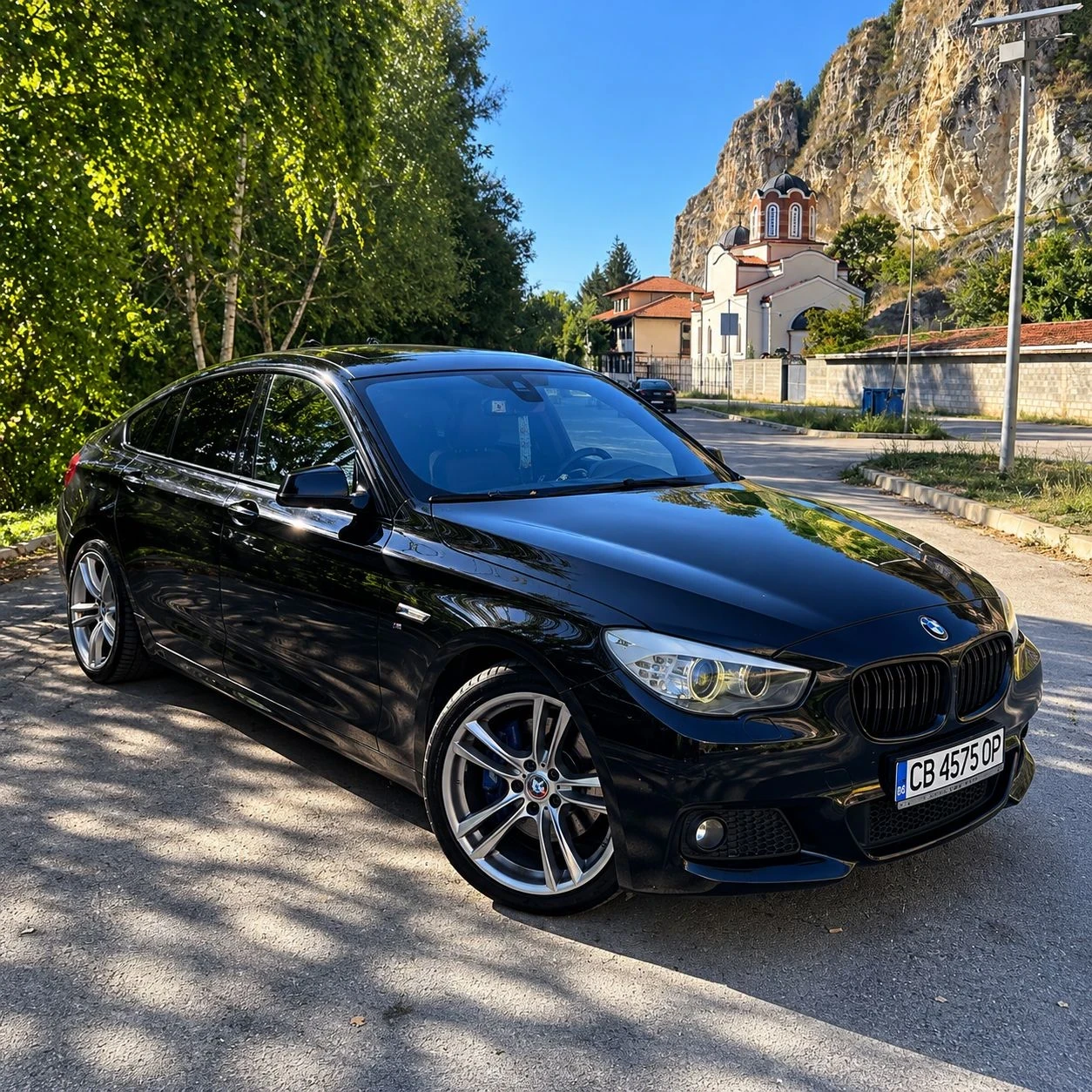 BMW 5 Gran Turismo M Sport Pack, снимка 14 - Автомобили и джипове - 56061342