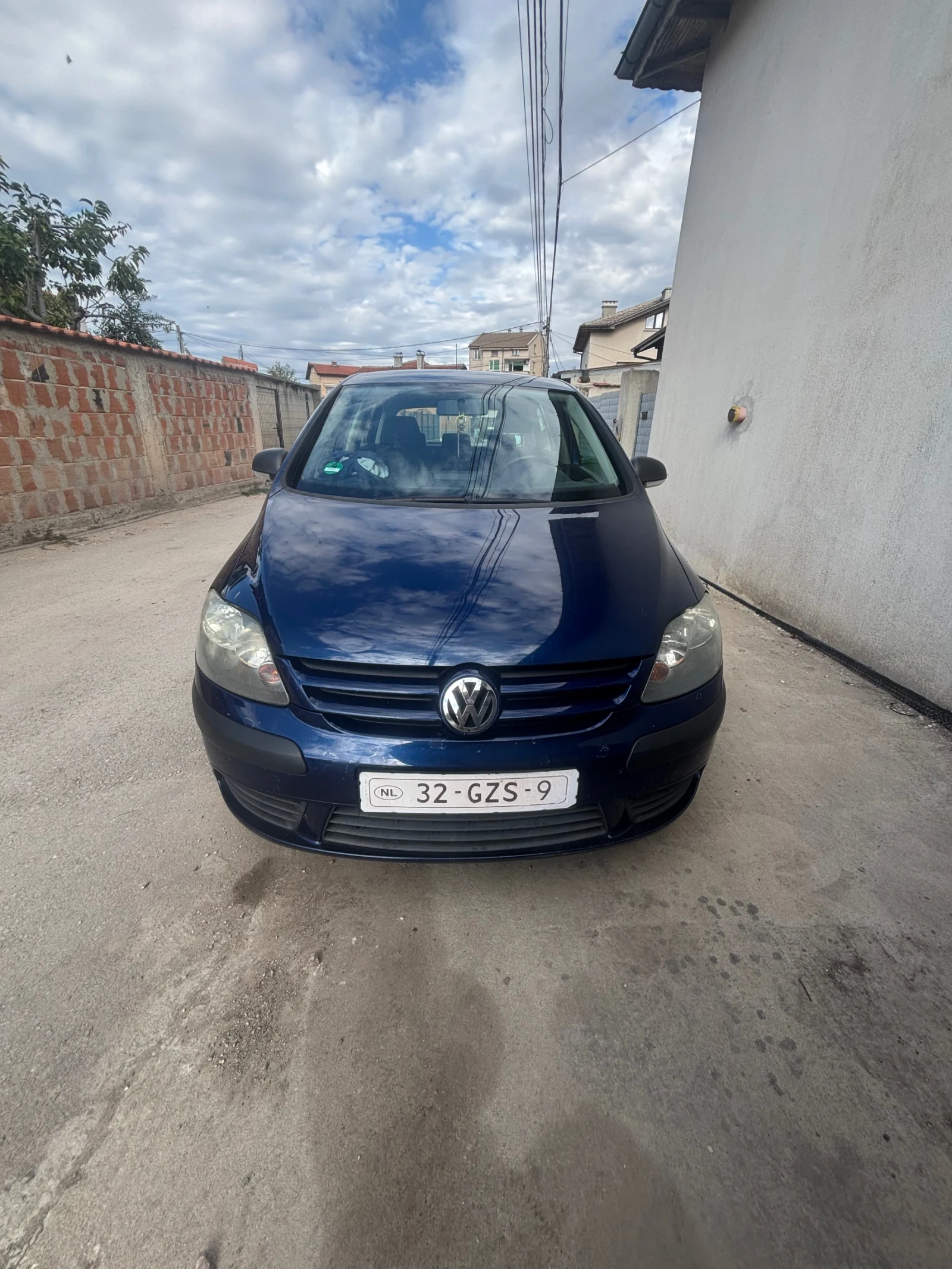 VW Golf Plus, снимка 2 - Автомобили и джипове - 56182294