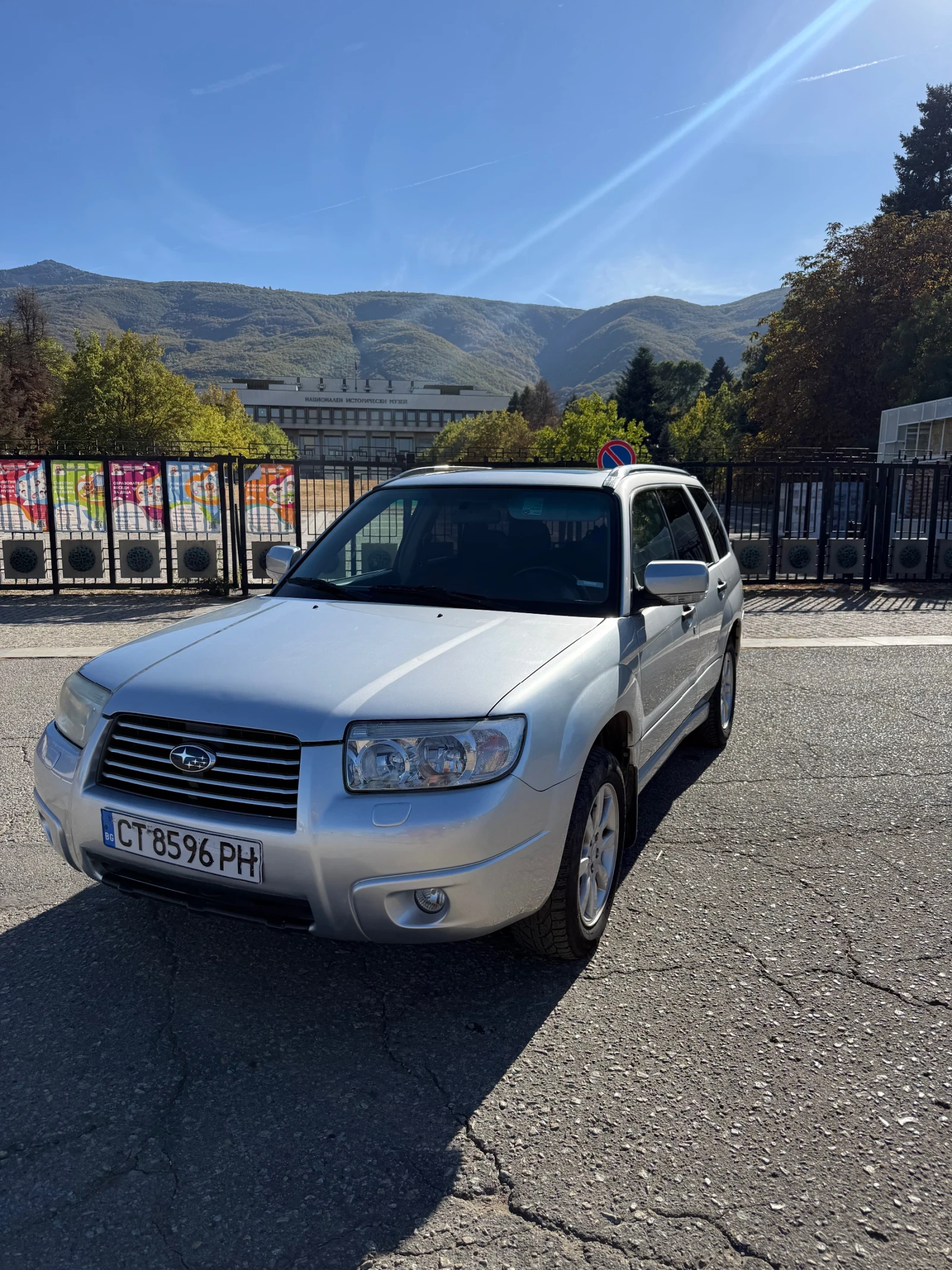 Subaru Forester 2.0i, снимка 2 - Автомобили и джипове - 56338382