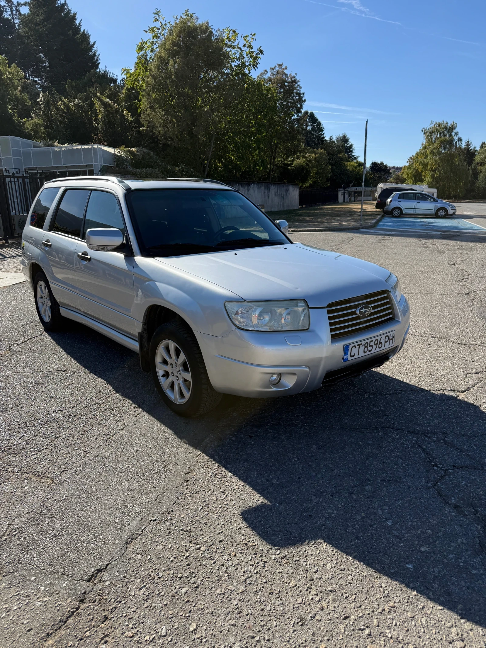 Subaru Forester 2.0i, снимка 8 - Автомобили и джипове - 56338382