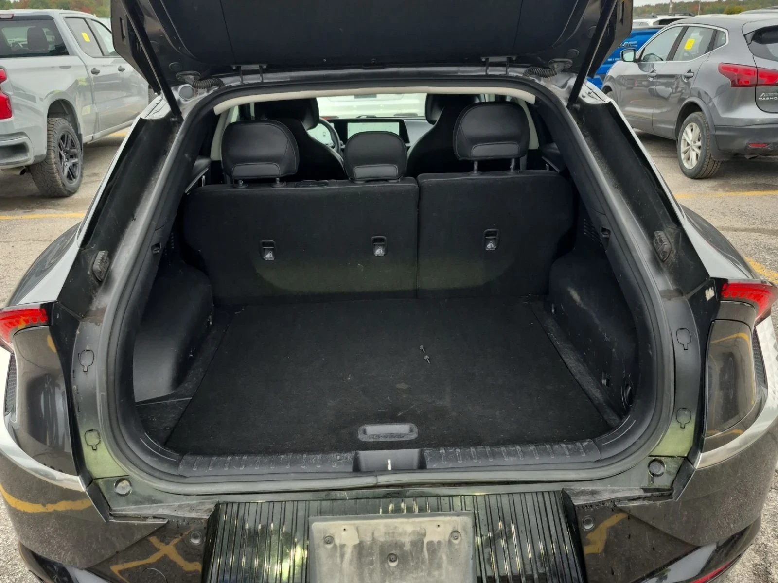 Kia EV6 LONG RANGE* 4�4* Back cam* Blind Spot* �������*  | Mobile.bg � ����������� 12