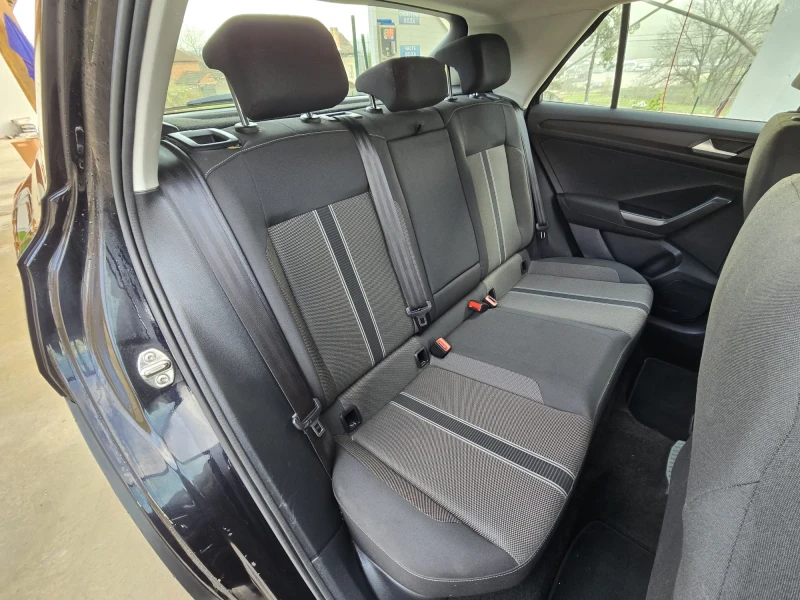 VW T-Roc 2.0TDI - 150к.с. - 138 000КМ!, снимка 15 - Автомобили и джипове - 52664260