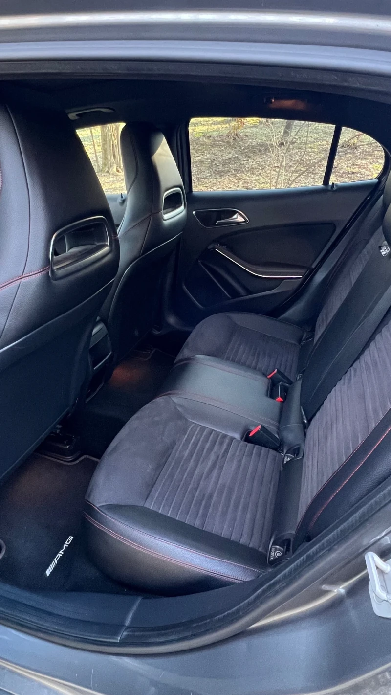 Mercedes-Benz GLA 200 AMG пакет, снимка 11 - Автомобили и джипове - 52888046