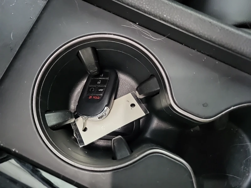 Honda Pilot TRAILSPORT * 3.5 V6 * 10-степенна кутия * CARFAX *, снимка 14 - Автомобили и джипове - 53518886