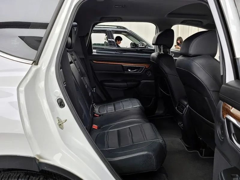 Honda Cr-v 1.5 Ex-L 2Wd, снимка 12 - Автомобили и джипове - 55927414