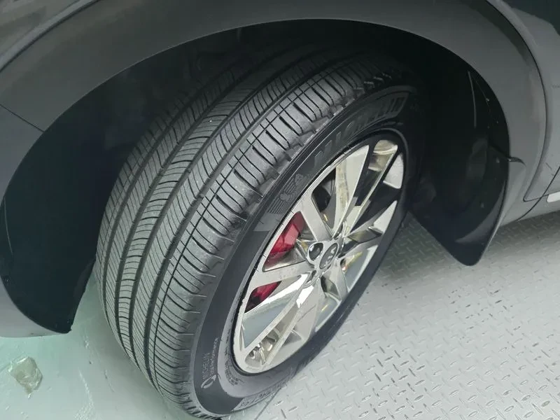 Kia Sorento 2.2 4WD SPECIAL, снимка 10 - Автомобили и джипове - 56305575