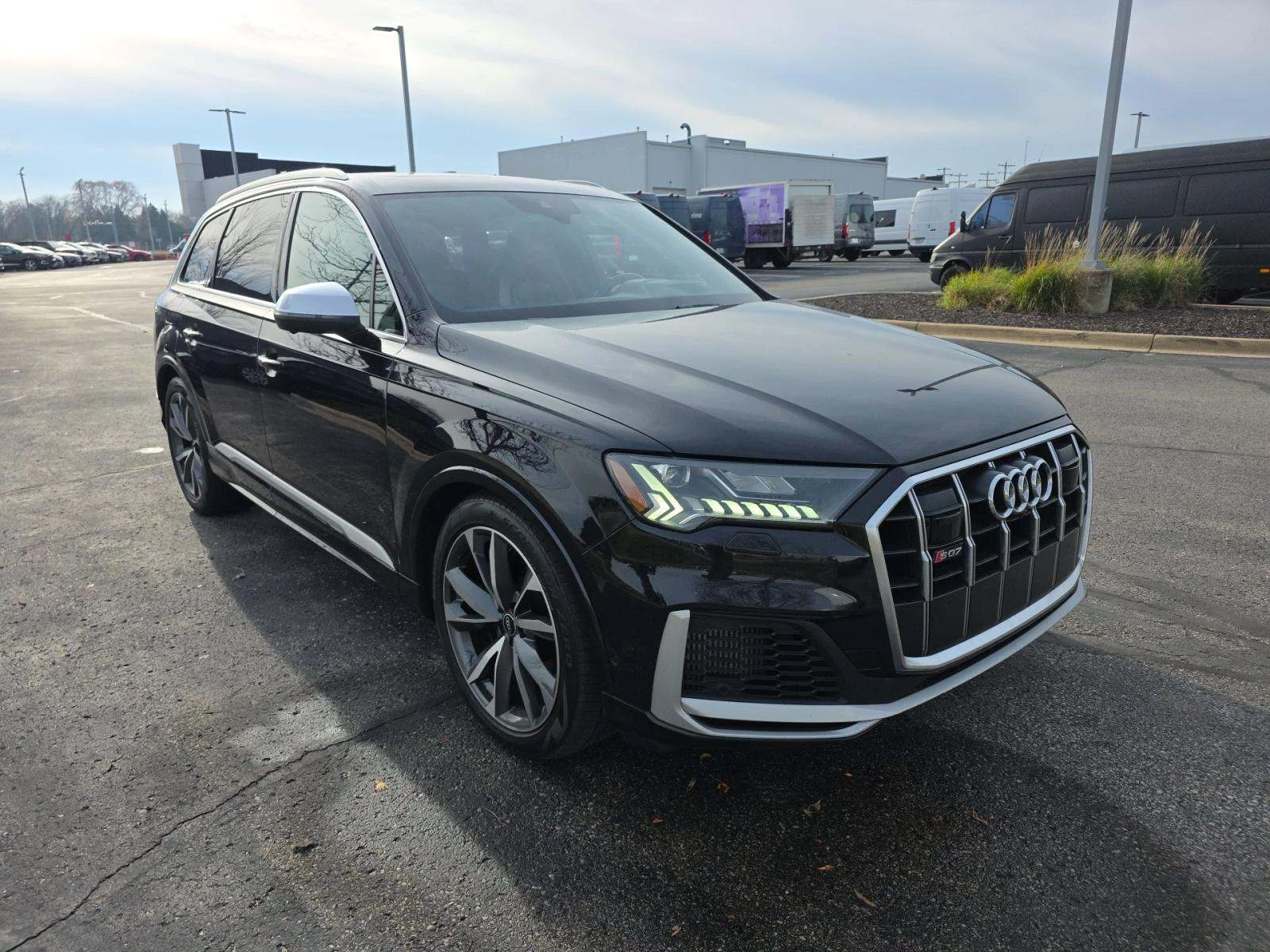 Audi SQ7 4.0T PRESTIGE * 7 * B&O * PANO * AIR SUSPENS | Mobile.bg   4