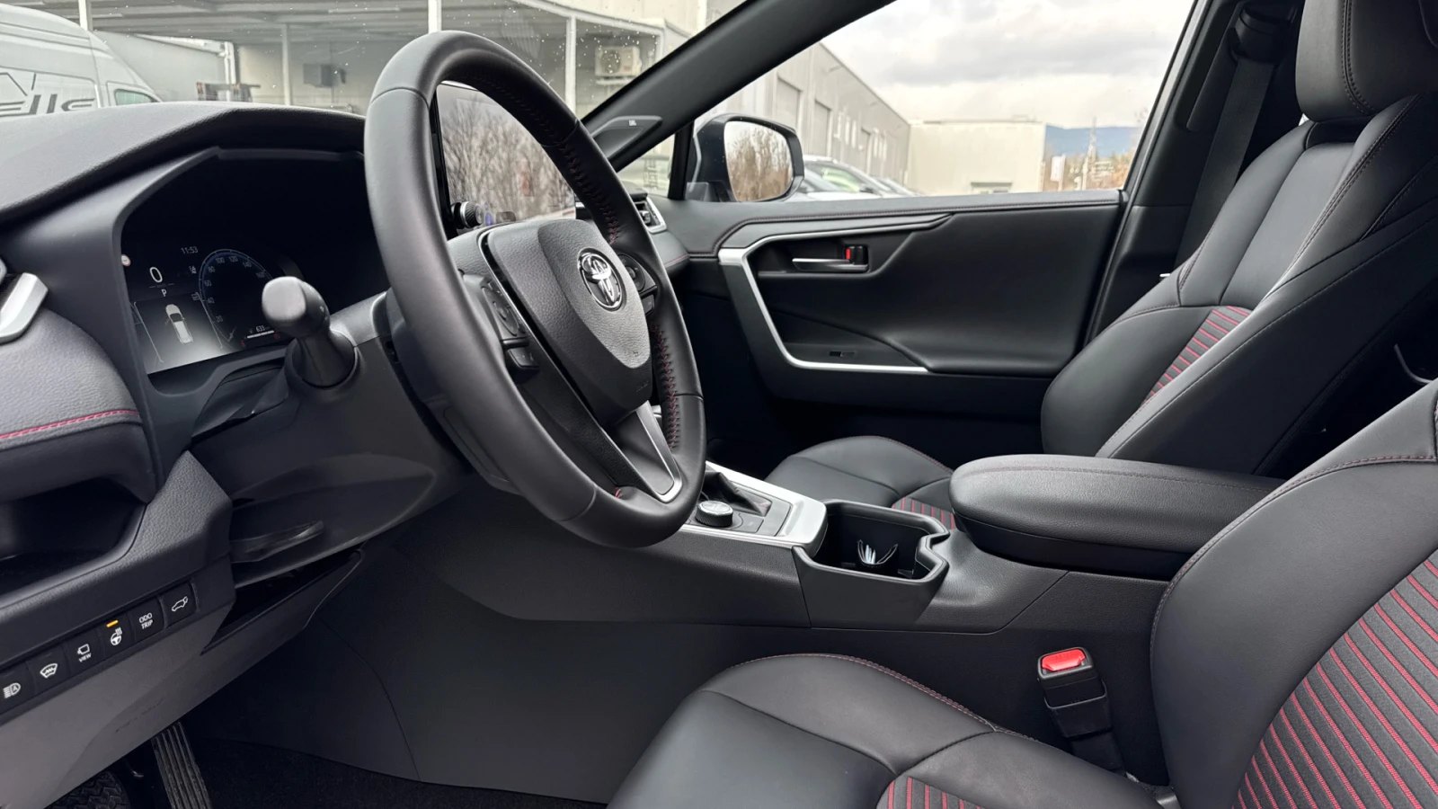Toyota Rav4 2, 5 PHEV AWD | Mobile.bg � ����������� 16