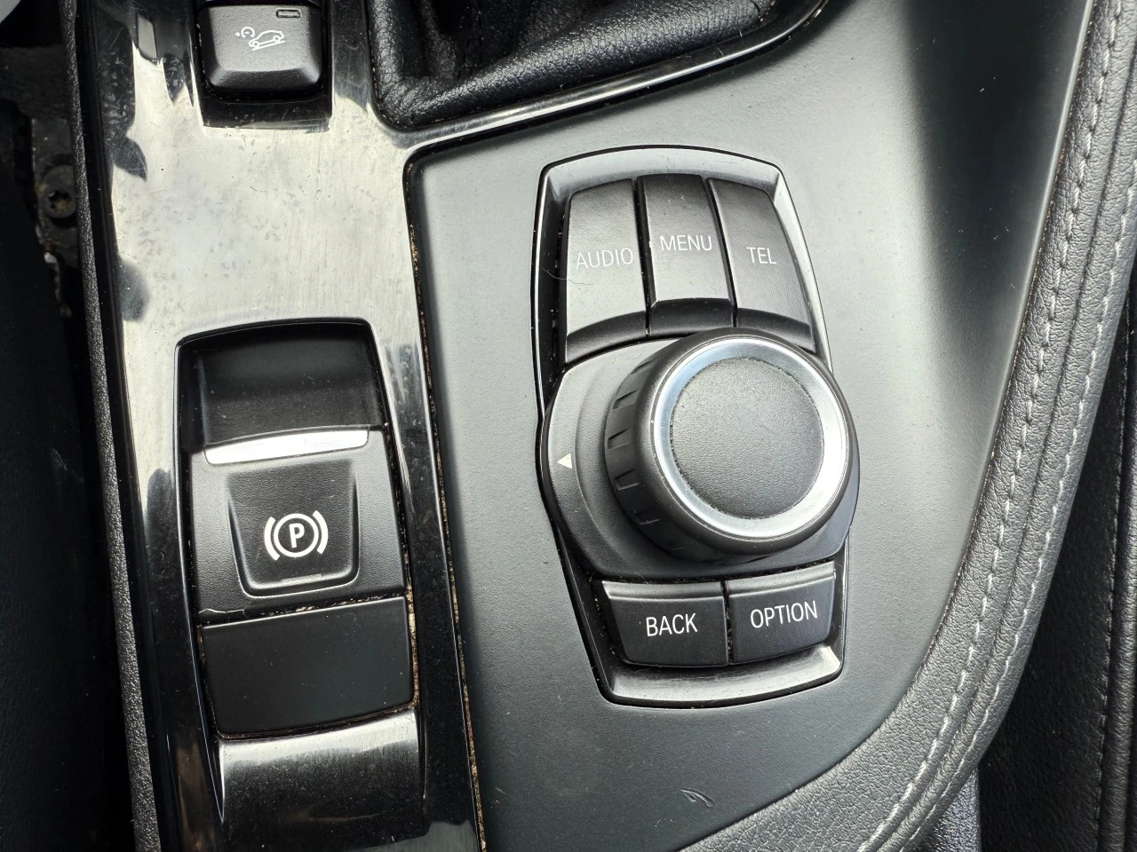 BMW X1 xDrive* АвтоКредит* (ЦЕНА ДО БГ), снимка 7 - Автомобили и джипове - 54040906