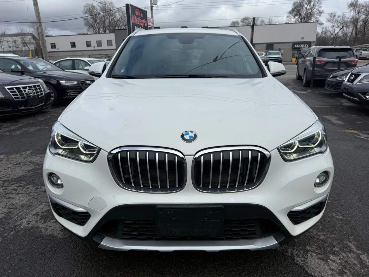 BMW X1 xDrive* АвтоКредит* (ЦЕНА ДО БГ), снимка 2 - Автомобили и джипове - 54040906