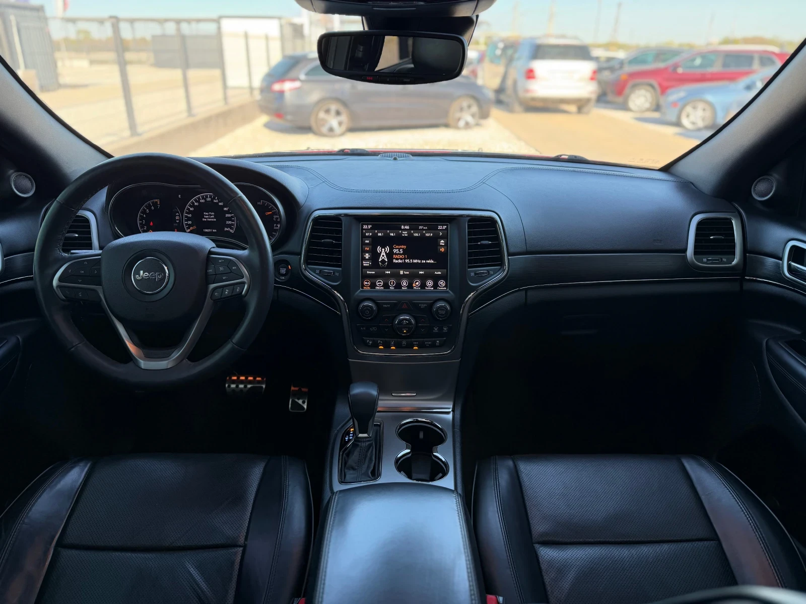 Jeep Grand cherokee SRT-Package / Full - екстри, снимка 9 - Автомобили и джипове - 54365749