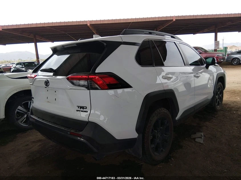 Toyota Rav4 2.5l Trd Off-Road, снимка 4 - Автомобили и джипове - 54527848