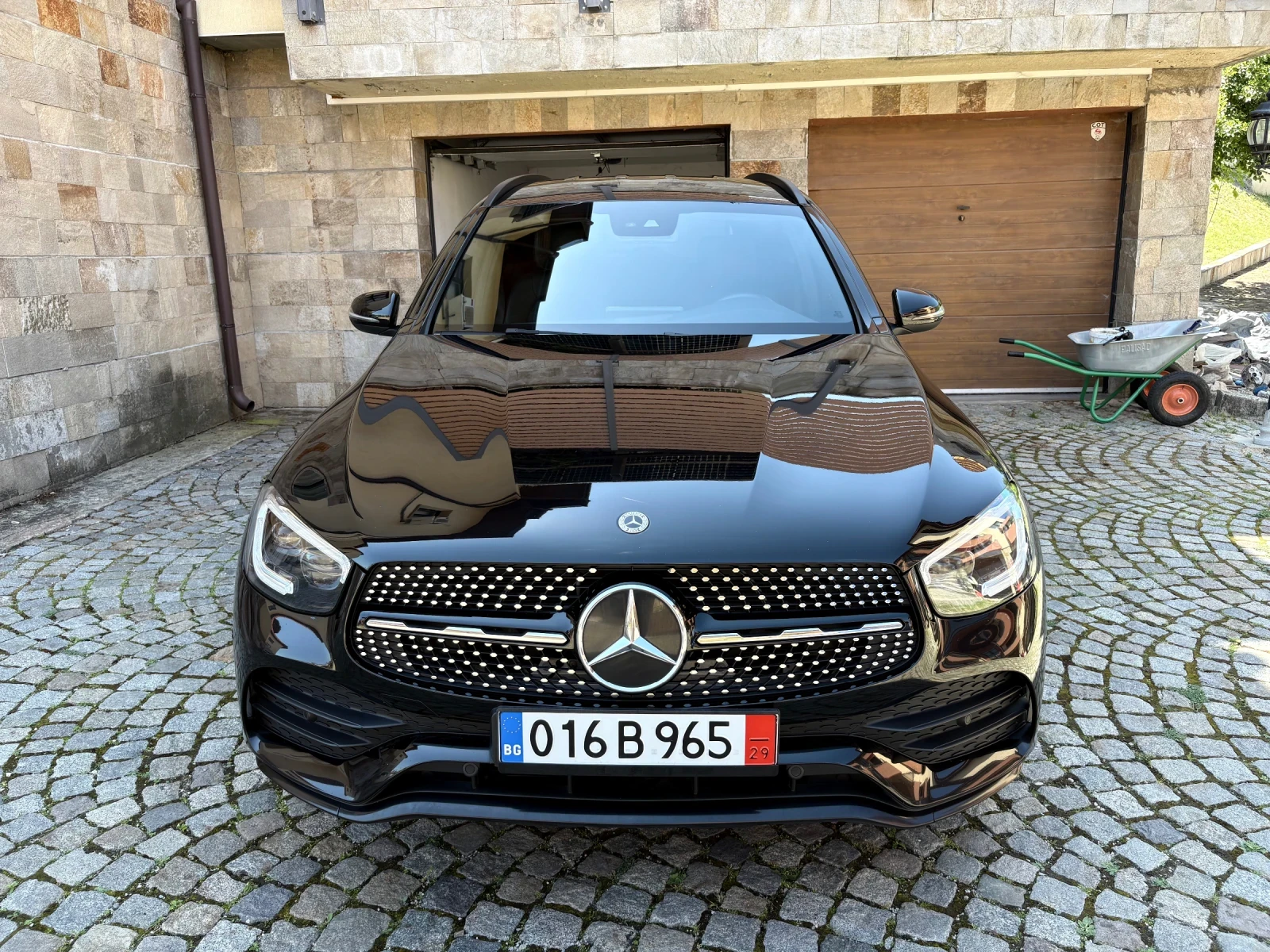 Mercedes-Benz GLC 300 de AMG Line Night 4MATIC, снимка 2 - Автомобили и джипове - 54937848