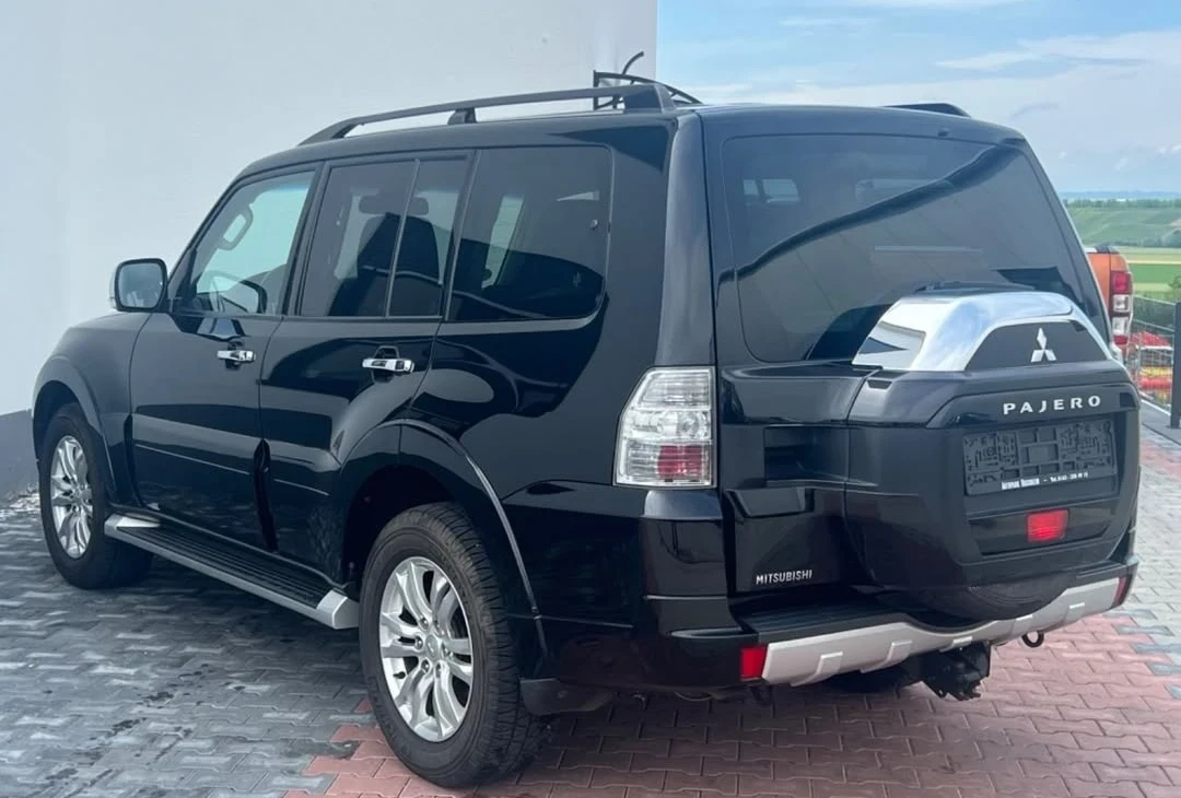 Mitsubishi Pajero, снимка 4 - Автомобили и джипове - 55460243