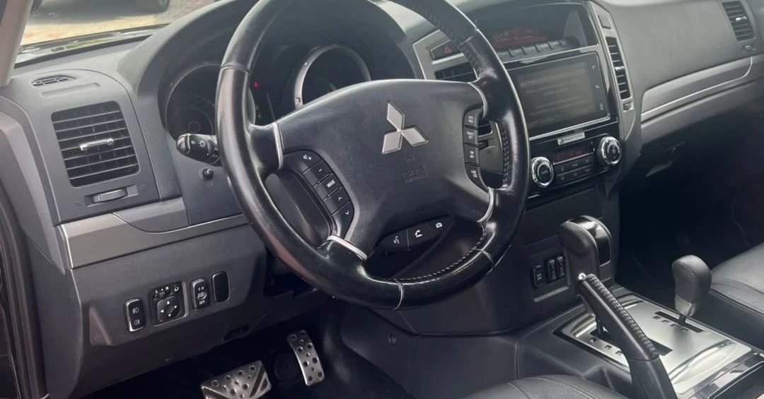 Mitsubishi Pajero, снимка 5 - Автомобили и джипове - 55460243