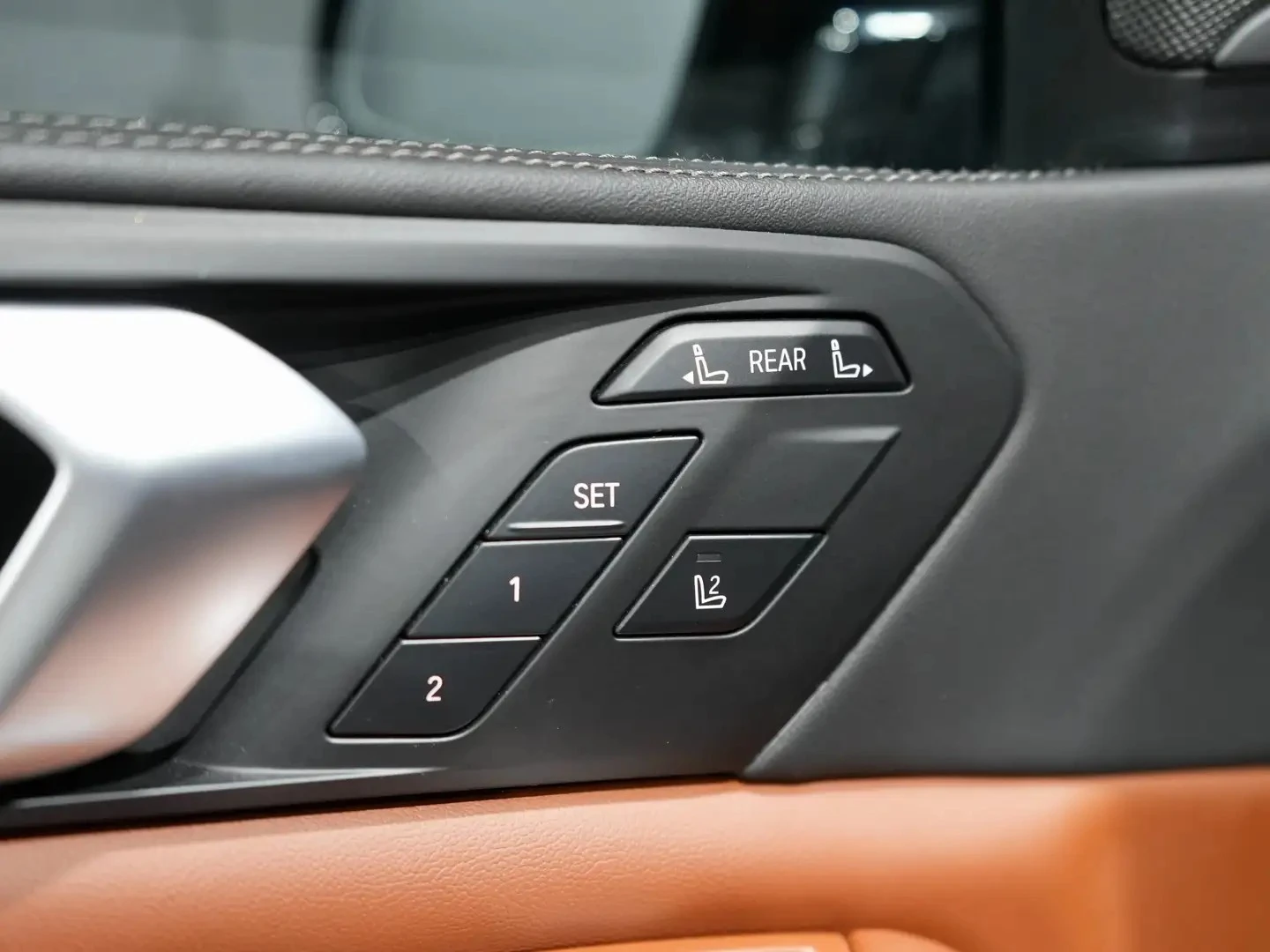 BMW X7 23 INCH| HUD| 360| HARMAN K, снимка 17 - Автомобили и джипове - 56071911