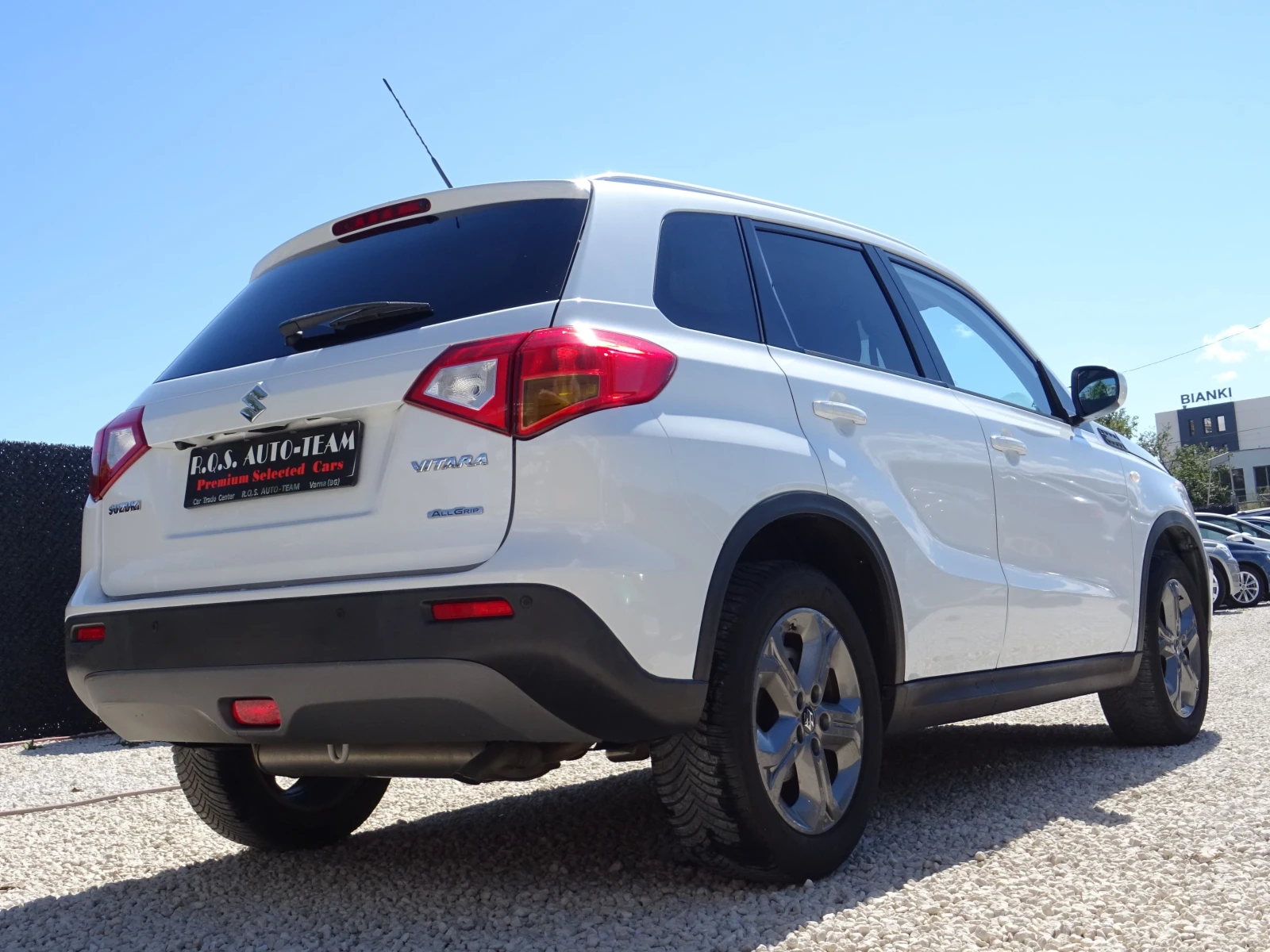 Suzuki Vitara 1.6 vvt V-Top 4wd AllGrip, снимка 5 - Автомобили и джипове - 56115742