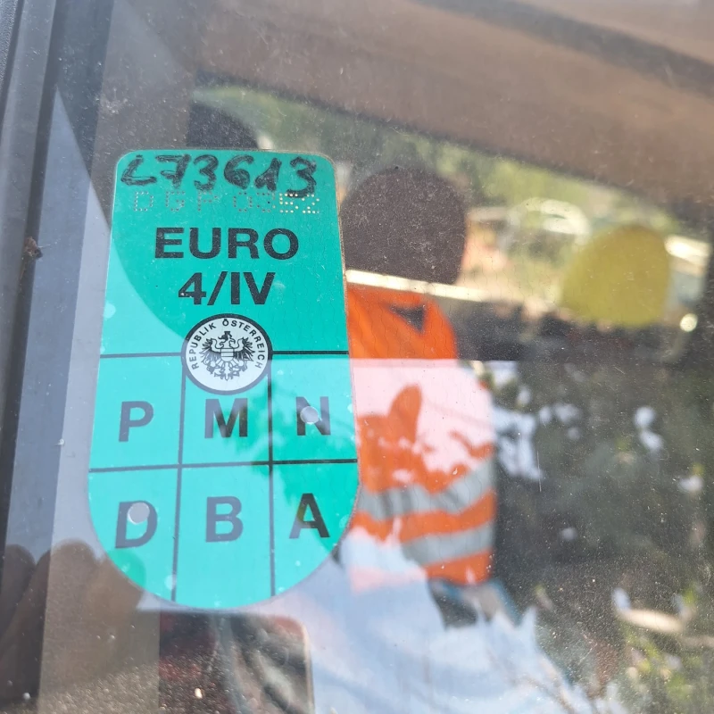 Ford Transit 2.4  TDI, снимка 11 - Бусове и автобуси - 52648536