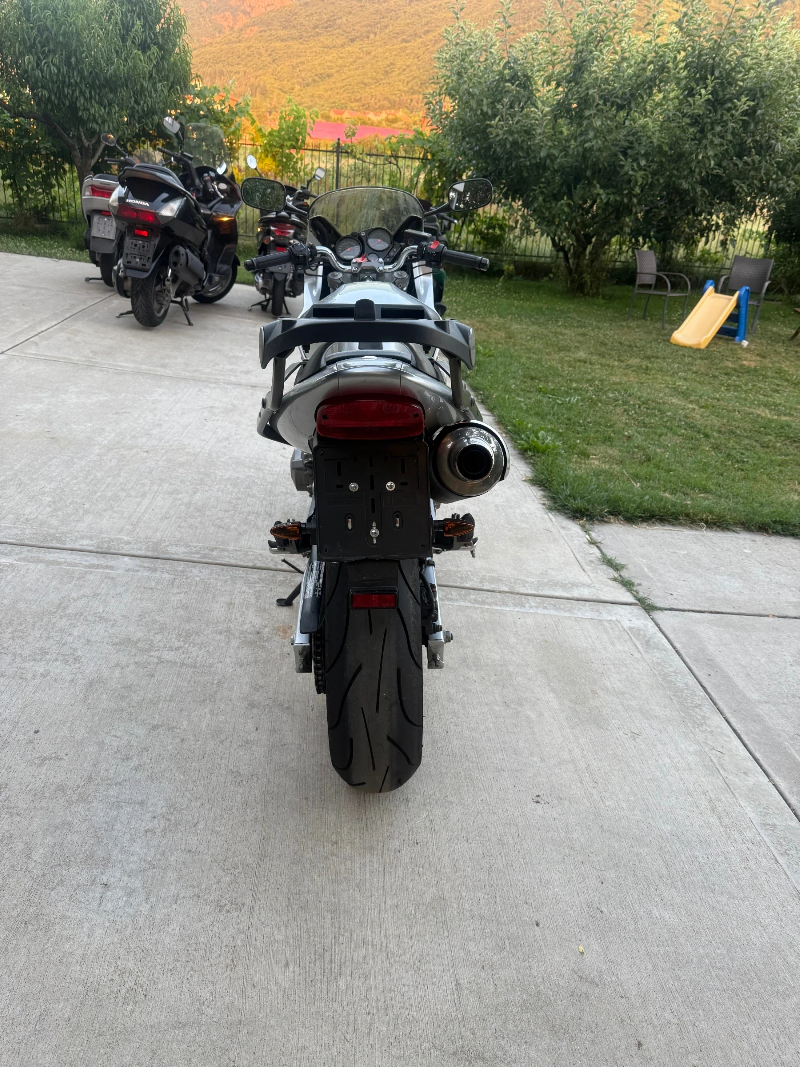 Honda Hornet PERFEKTEN - изображение 7