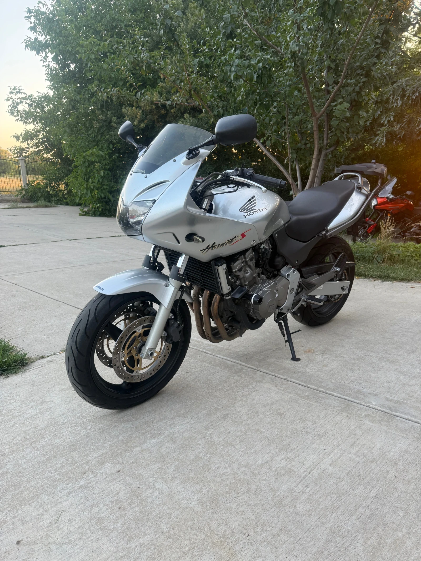 Honda Hornet PERFEKTEN - изображение 4