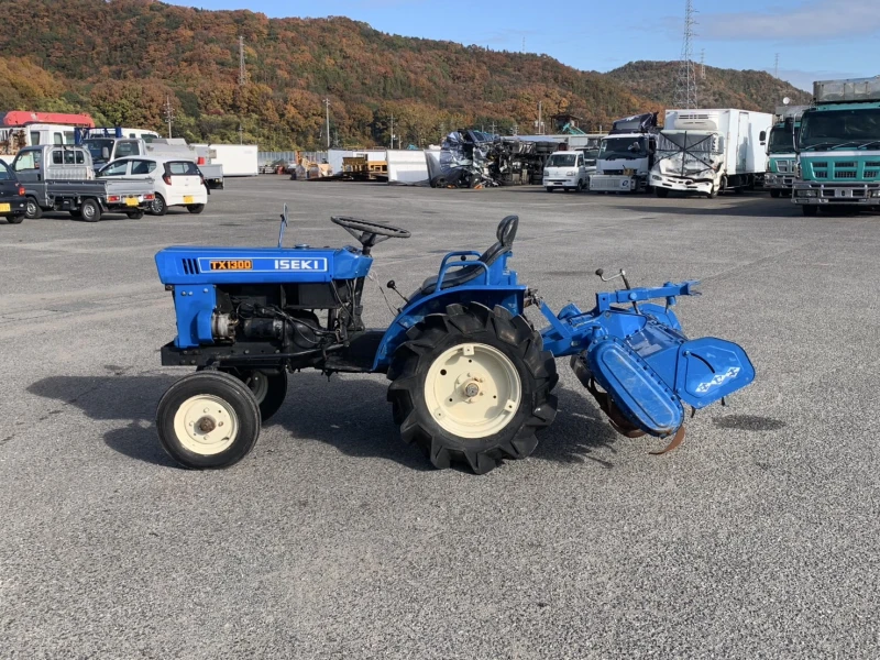 Трактор ISEKI ТХ1300S, снимка 2 - Селскостопанска техника - 50009000