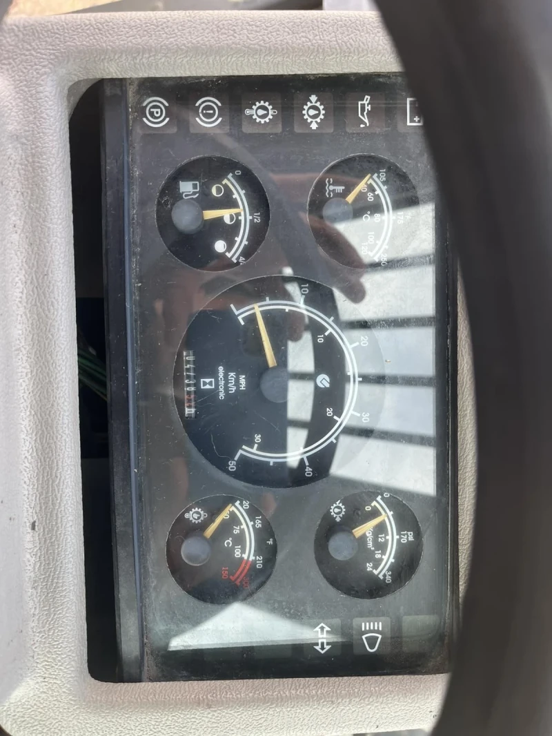 Телескопичен товарач Matbro 270, снимка 9 - Селскостопанска техника - 52642896