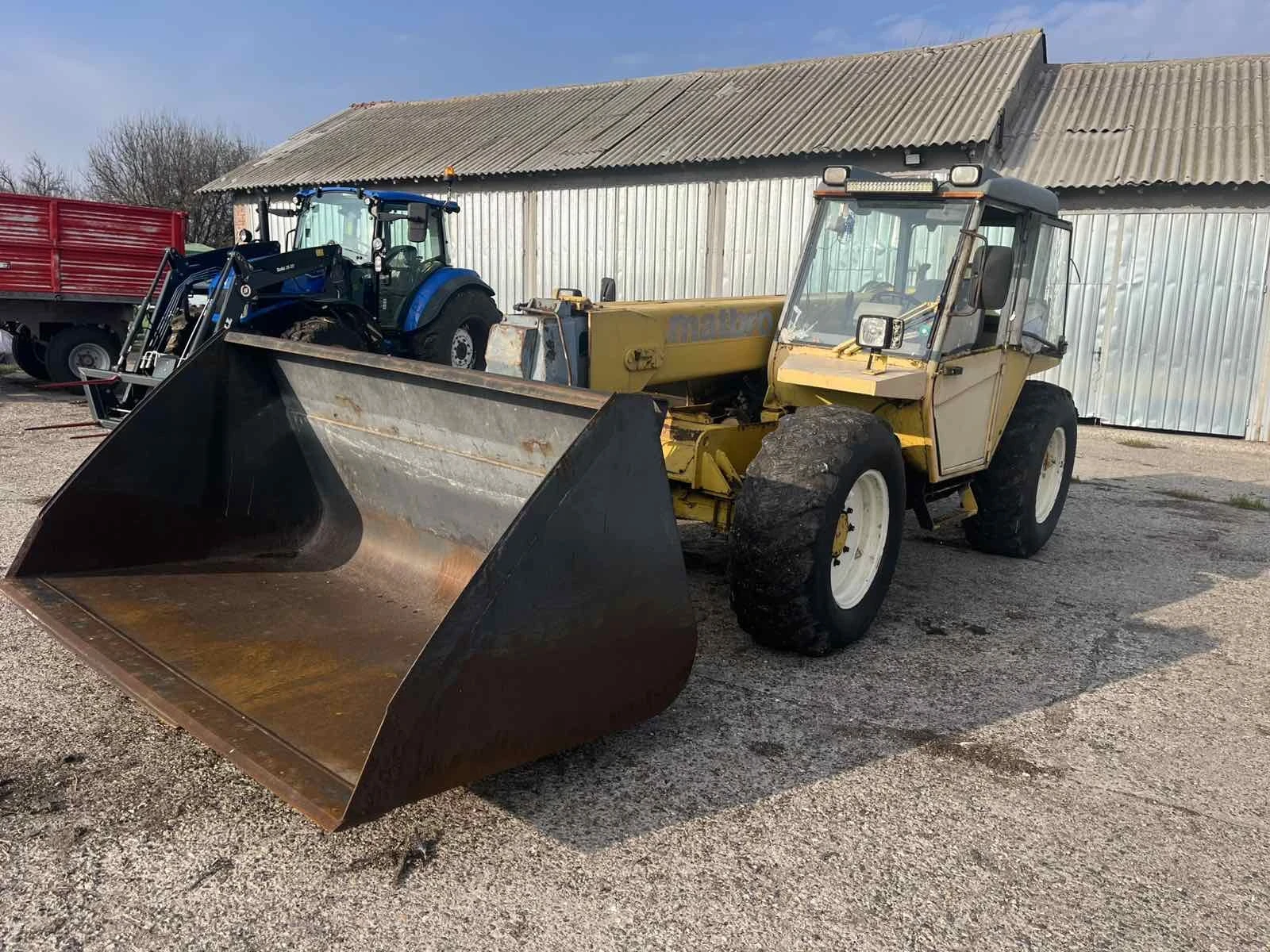 Телескопичен товарач Matbro 270 - изображение 3