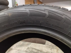 Гуми Зимни 225/65R17, снимка 6 - Гуми и джанти - 43609851