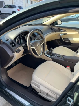 Opel Insignia 1.6 TURBO НОВ Внос, снимка 9