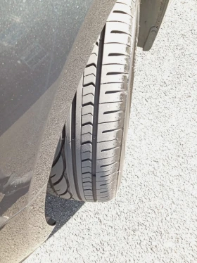 Chevrolet Cruze 1.6 Десен волан, снимка 12