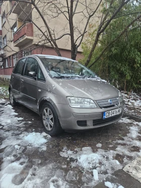 Fiat Idea Хечбек, снимка 4