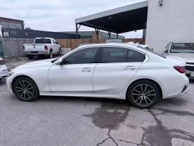 BMW 330 * xDrive * CARFAX * Дигитално табло * Два ключа * , снимка 2