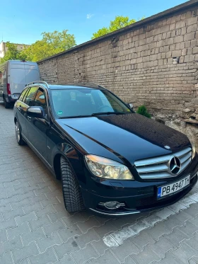 Mercedes-Benz C 320, снимка 16