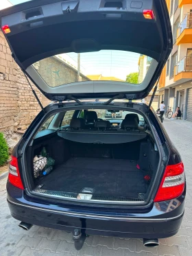 Mercedes-Benz C 320, снимка 6