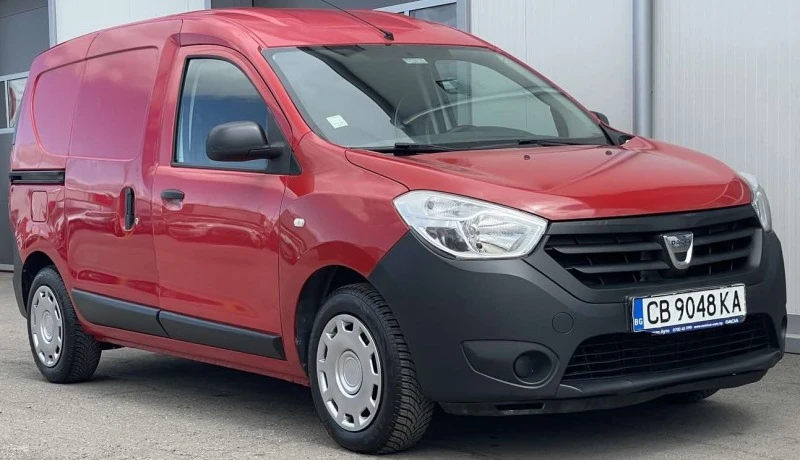 Dacia Dokker 1.6 Фабрична Газ, снимка 7 - Автомобили и джипове - 45626637