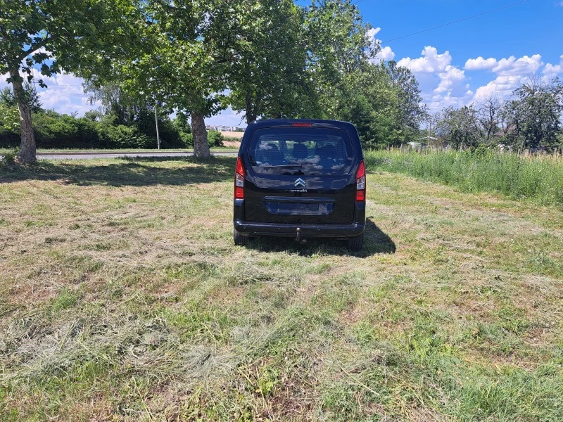 Citroen Berlingo 1, 6 HDI, снимка 4 - Автомобили и джипове - 46101061