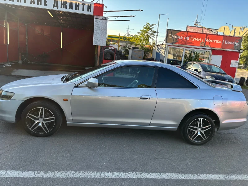 Honda Accord Купе CG4, снимка 2 - Автомобили и джипове - 47314888