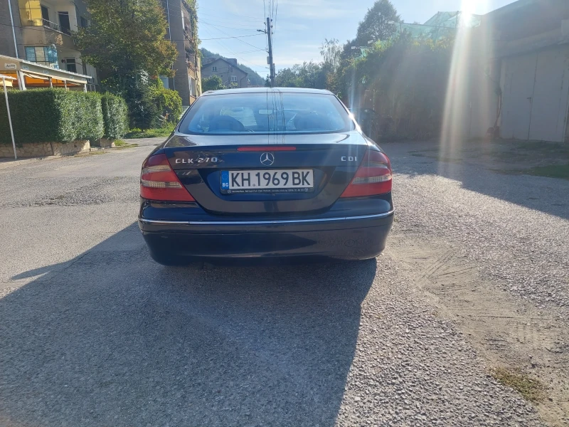 Mercedes-Benz CLK 270cdi, снимка 4 - Автомобили и джипове - 47350521