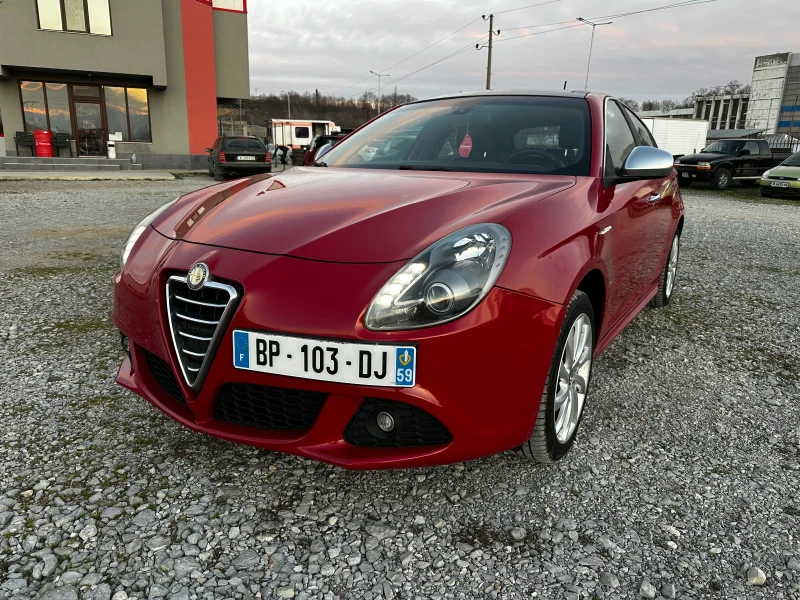 Alfa Romeo Giulietta 2.0JTDM- КОЖА- ПАНОРАМА, снимка 1 - Автомобили и джипове - 48985758