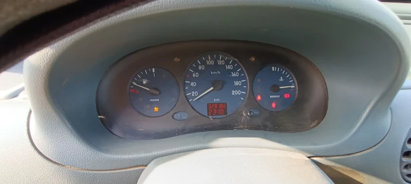 Renault Kangoo 1, снимка 4 - Автомобили и джипове - 51502627