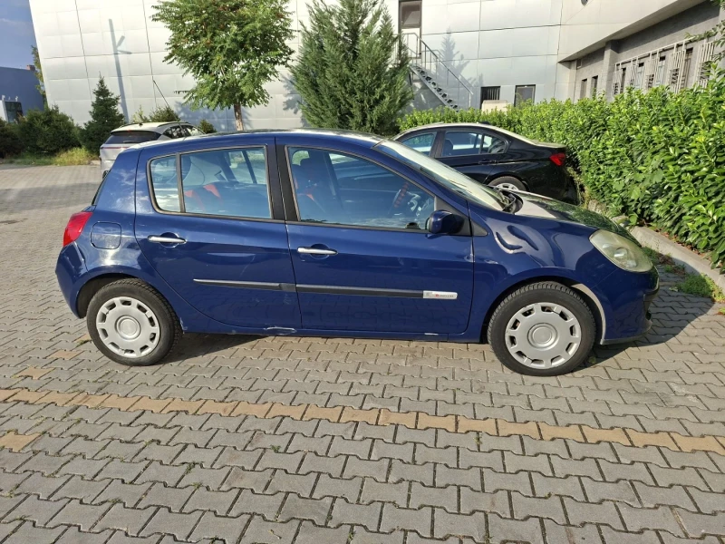 Renault Clio, снимка 3 - Автомобили и джипове - 53057421