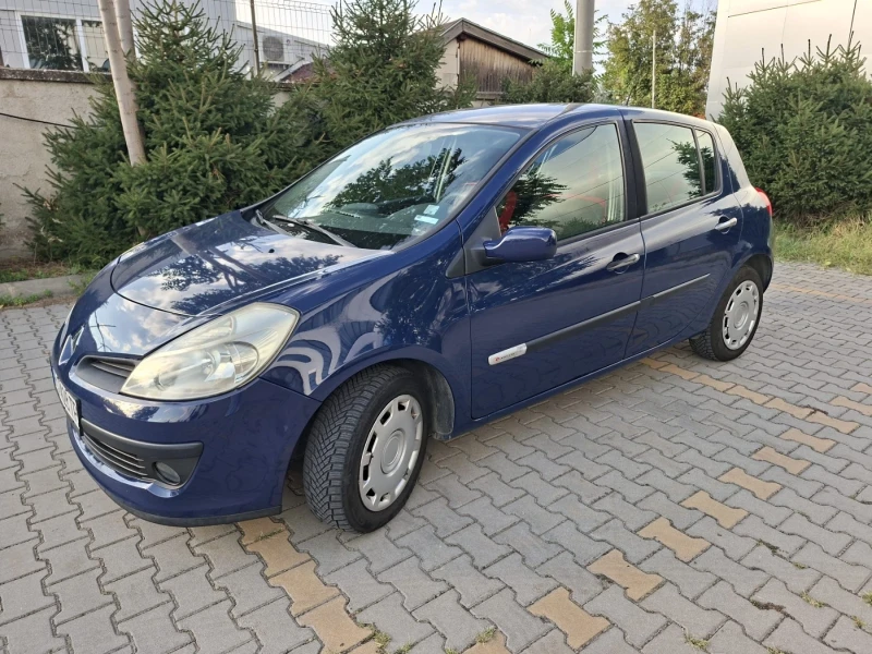 Renault Clio, снимка 2 - Автомобили и джипове - 53057421